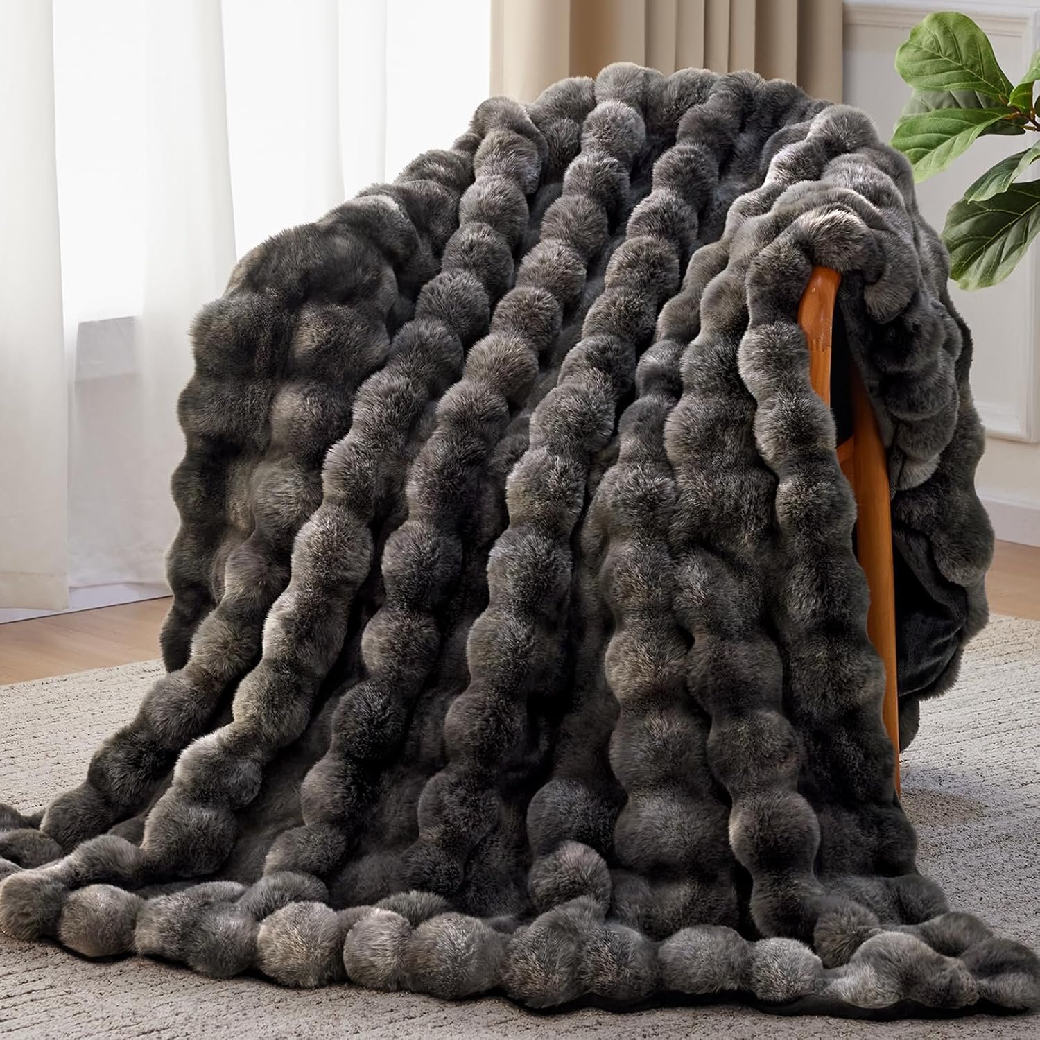 Thickened bubble fleece blanket 50x60 inches, soft and warm